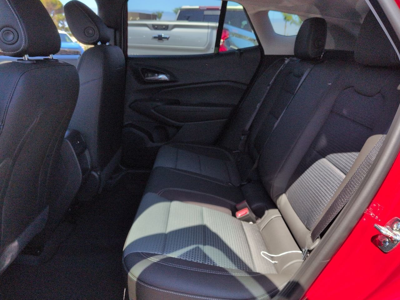 New 2026 Chevrolet Trax LT w/ Driver Confidence Package FWD image 26