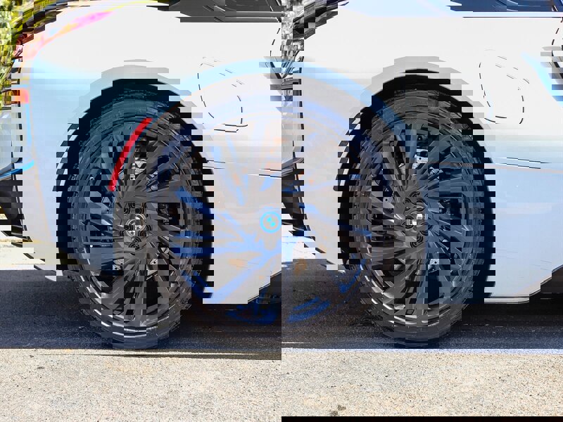 Used 2017 BMW i8 image 17