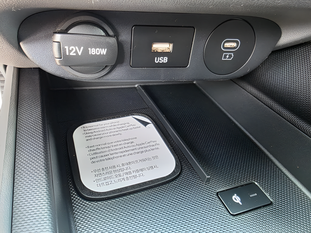 New 2026 Hyundai Elantra SEL Sport Premium FWD image 21
