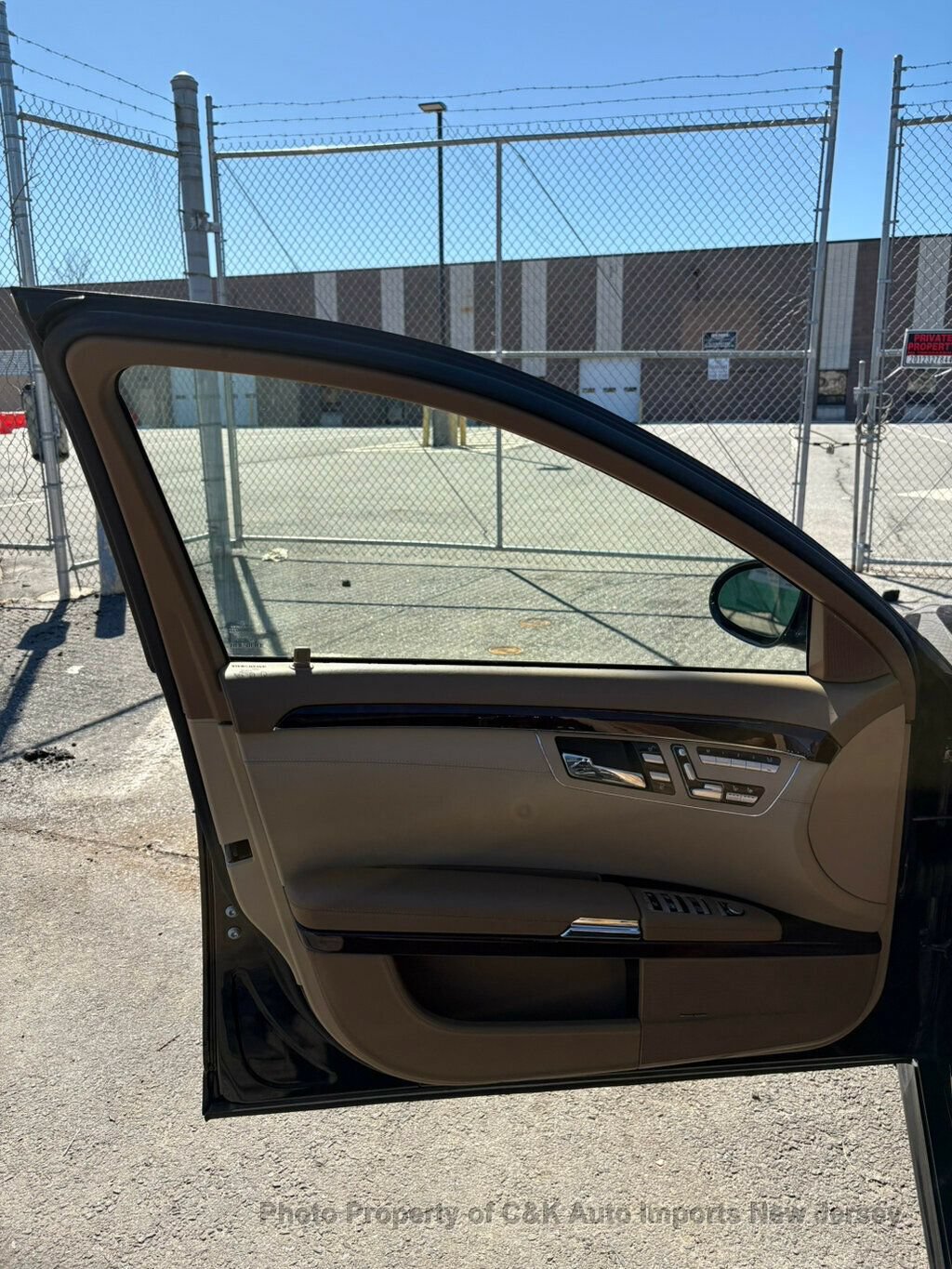 Used 2007 Mercedes-Benz S 600 image 16