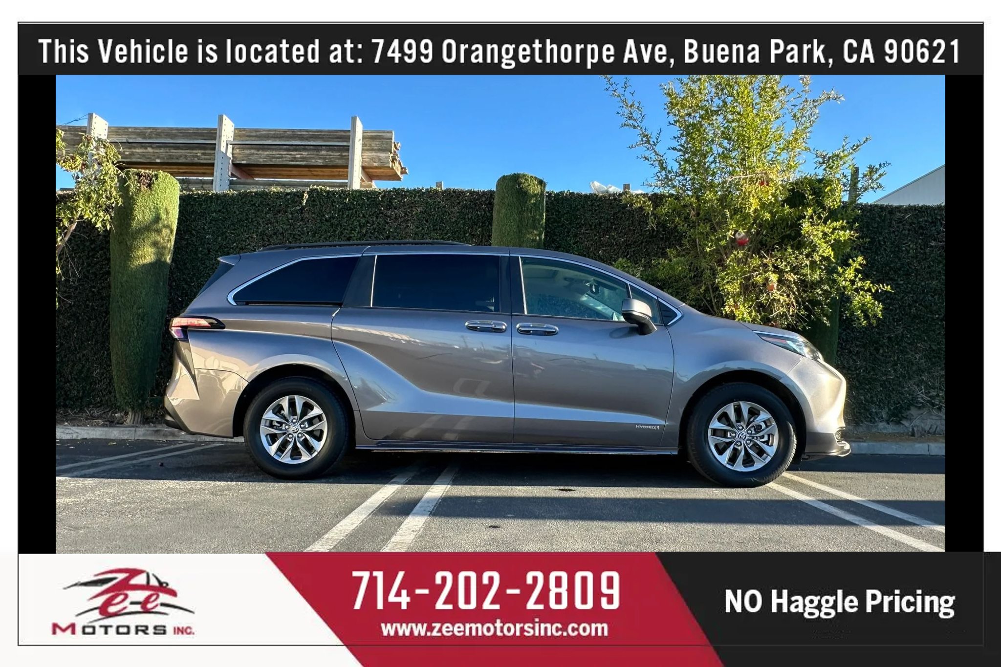 Used 2021 Toyota Sienna LE w/ LE Plus Package FWD image 6