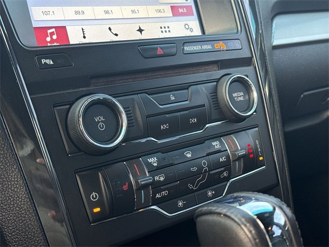 Used 2017 Ford Explorer XLT w/ Equipment Group 202A image 18