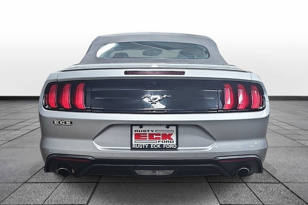 Used 2023 Ford Mustang Premium RWD image 6