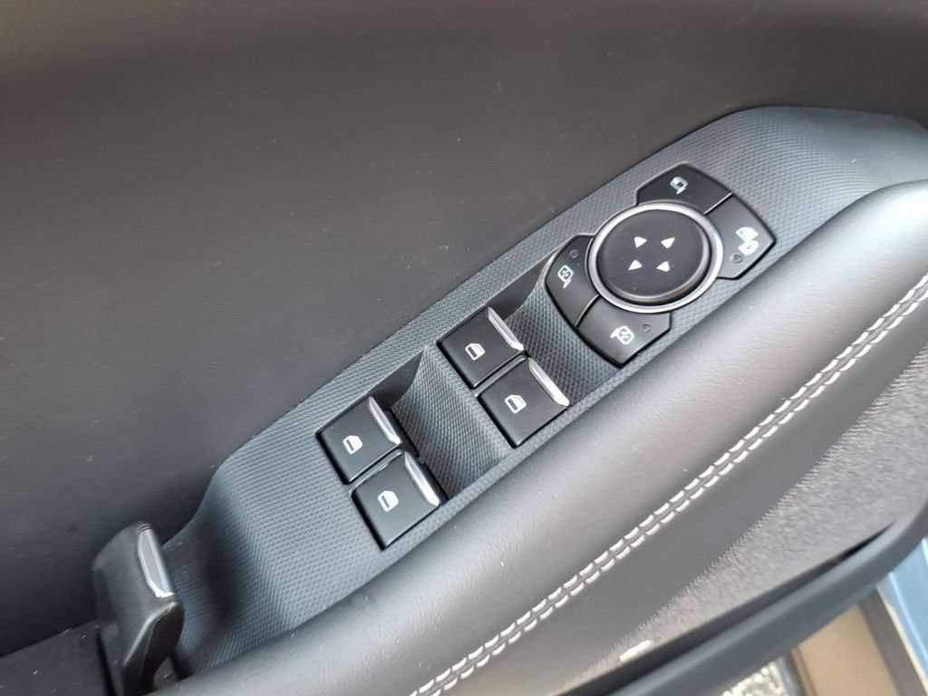 Used 2023 Ford Mustang Mach-E Premium RWD image 8