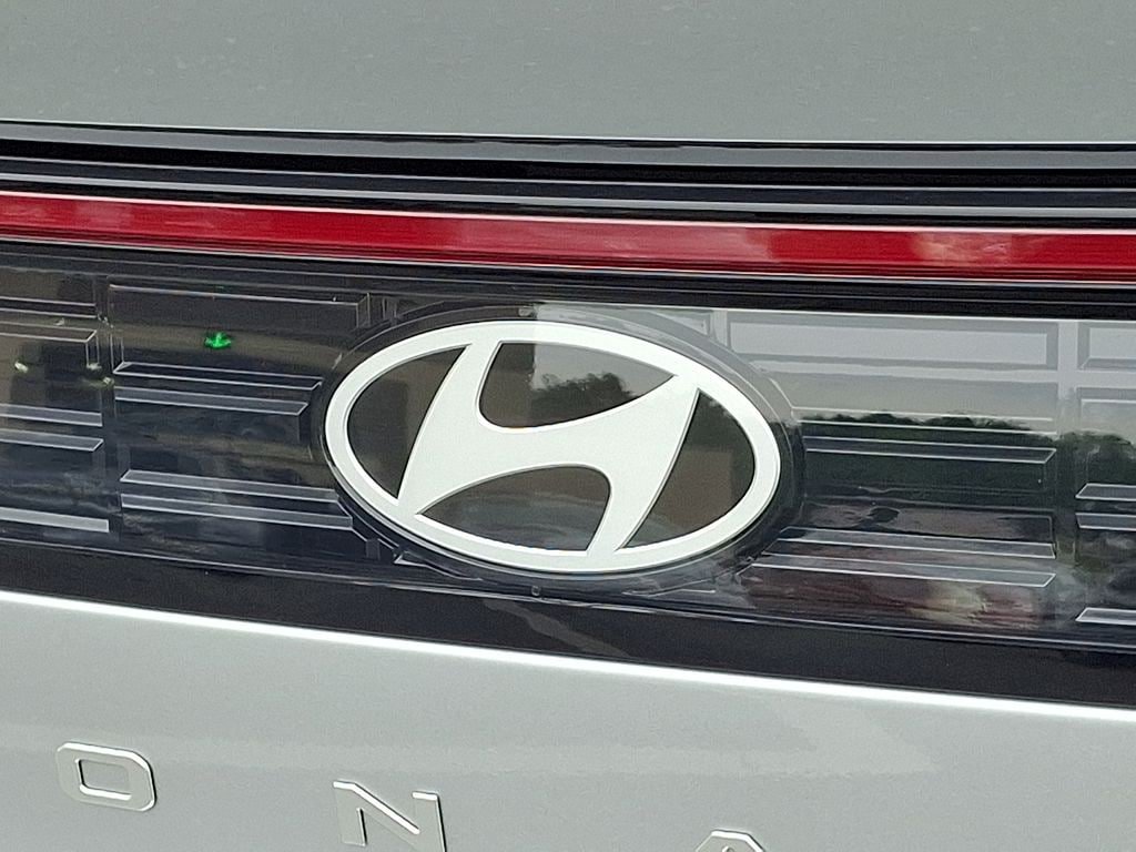Used 2025 Hyundai Sonata SEL FWD image 31