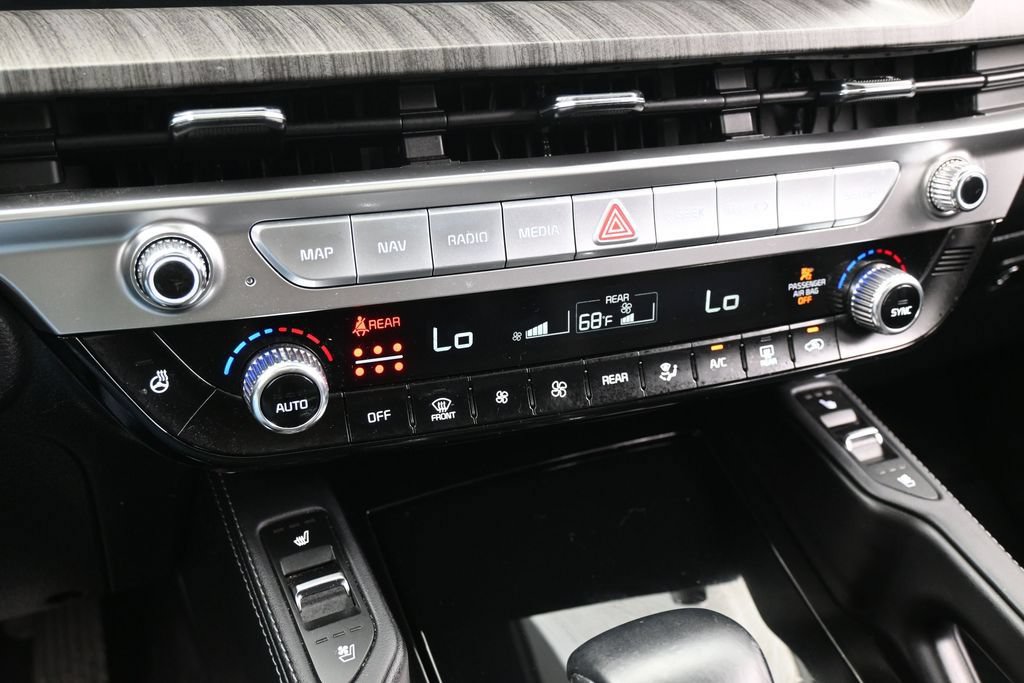 Used 2024 Kia Telluride EX AWD/4WD image 22