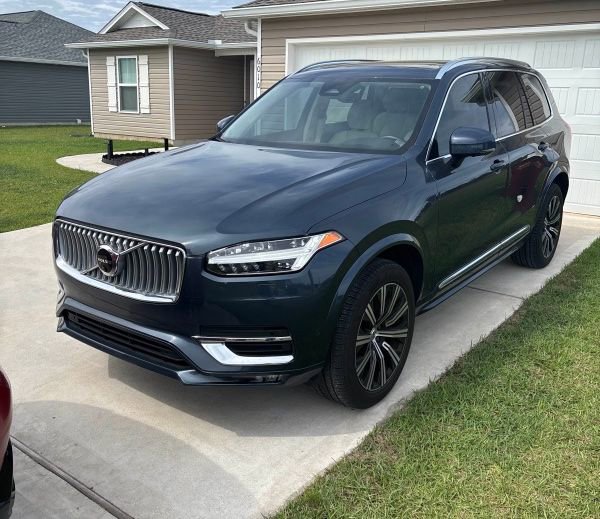 Used 2023 Volvo XC90 B6 Plus w/ Protection Package Premier AWD/4WD image 2