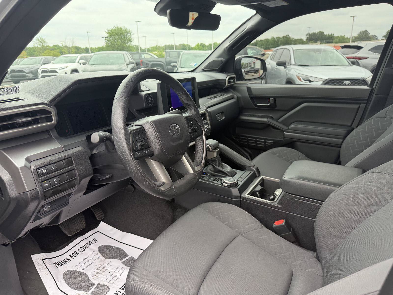 Used 2024 Toyota Tacoma SR5 AWD/4WD image 13