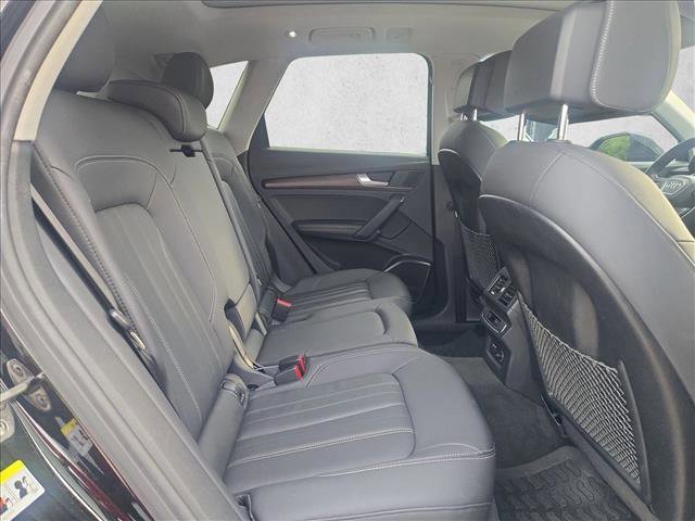 Used 2021 Audi Q5 2.0T Premium Plus w/ Premium Plus Package AWD/4WD image 19