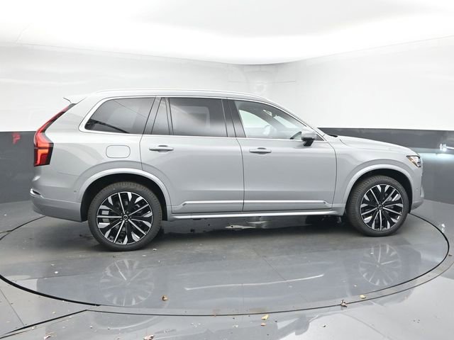 New 2026 Volvo XC90 B6 Plus w/ Protection Package Premier image 8