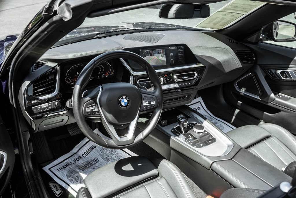 Used 2019 BMW Z4 sDrive30i w/ Convenience Package RWD image 8