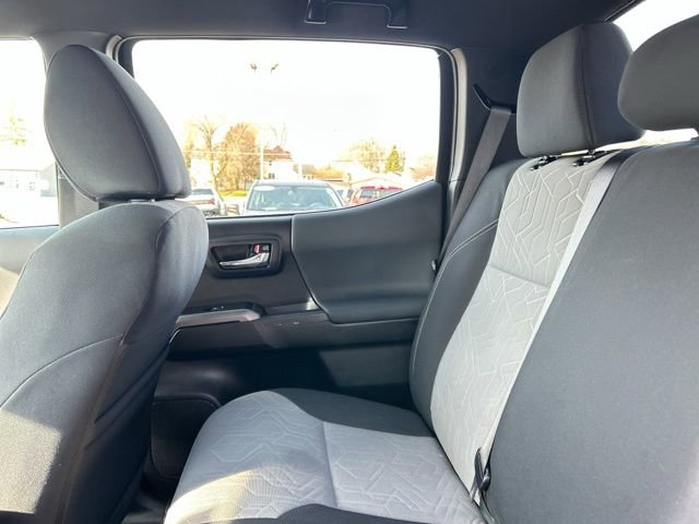 Used 2023 Toyota Tacoma TRD Off-Road w/ Advanced Technology Package image 18