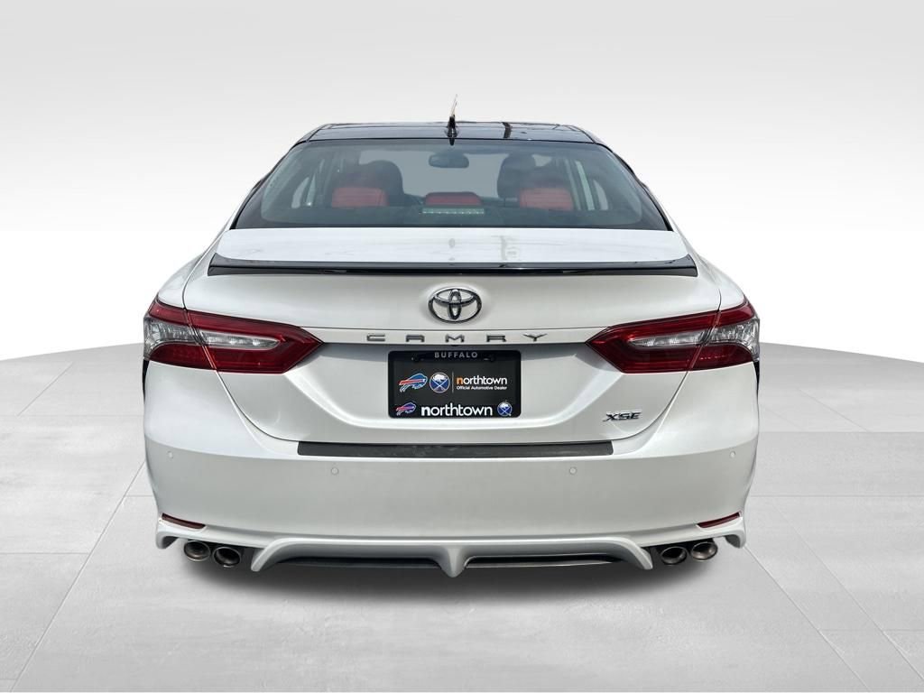 Used 2019 Toyota Camry XSE image 5