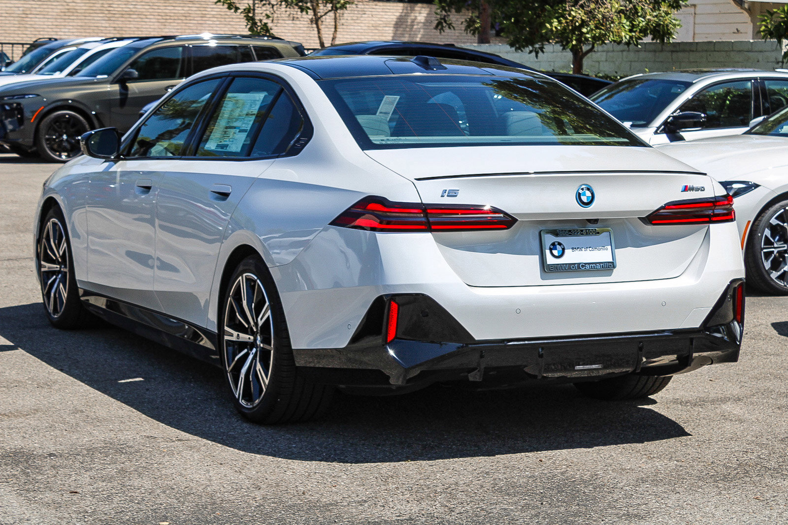 New 2025 BMW i5 M60 w/ Premium Package AWD/4WD image 4