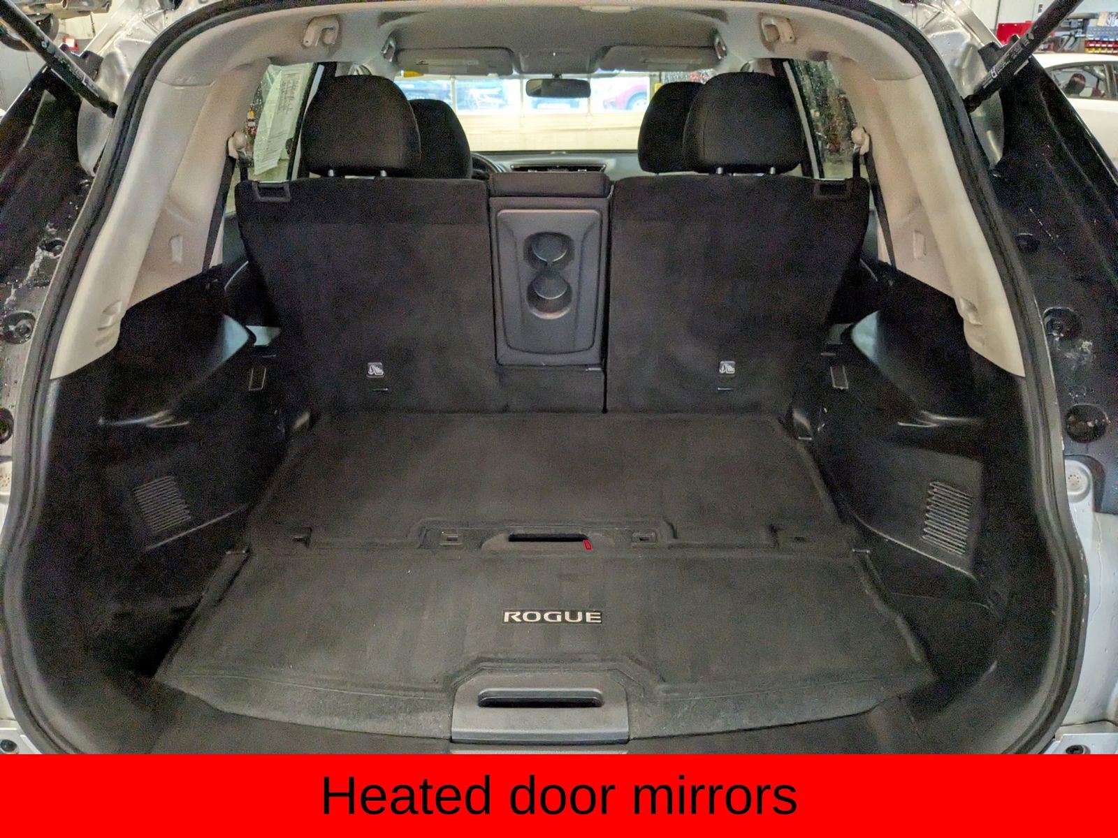 Used 2017 Nissan Rogue SV image 9