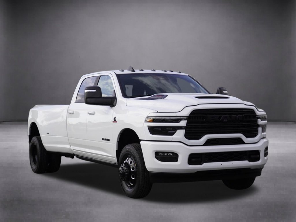 New 2026 RAM 3500 Laramie AWD/4WD image 2