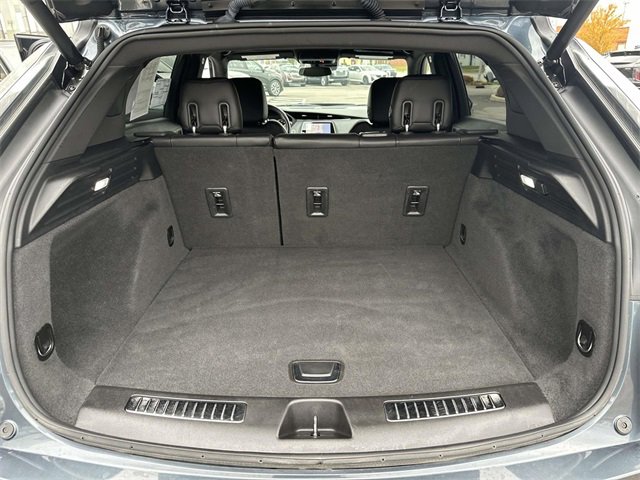 Used 2019 Cadillac XT4 Sport w/ Cold Weather Package image 82