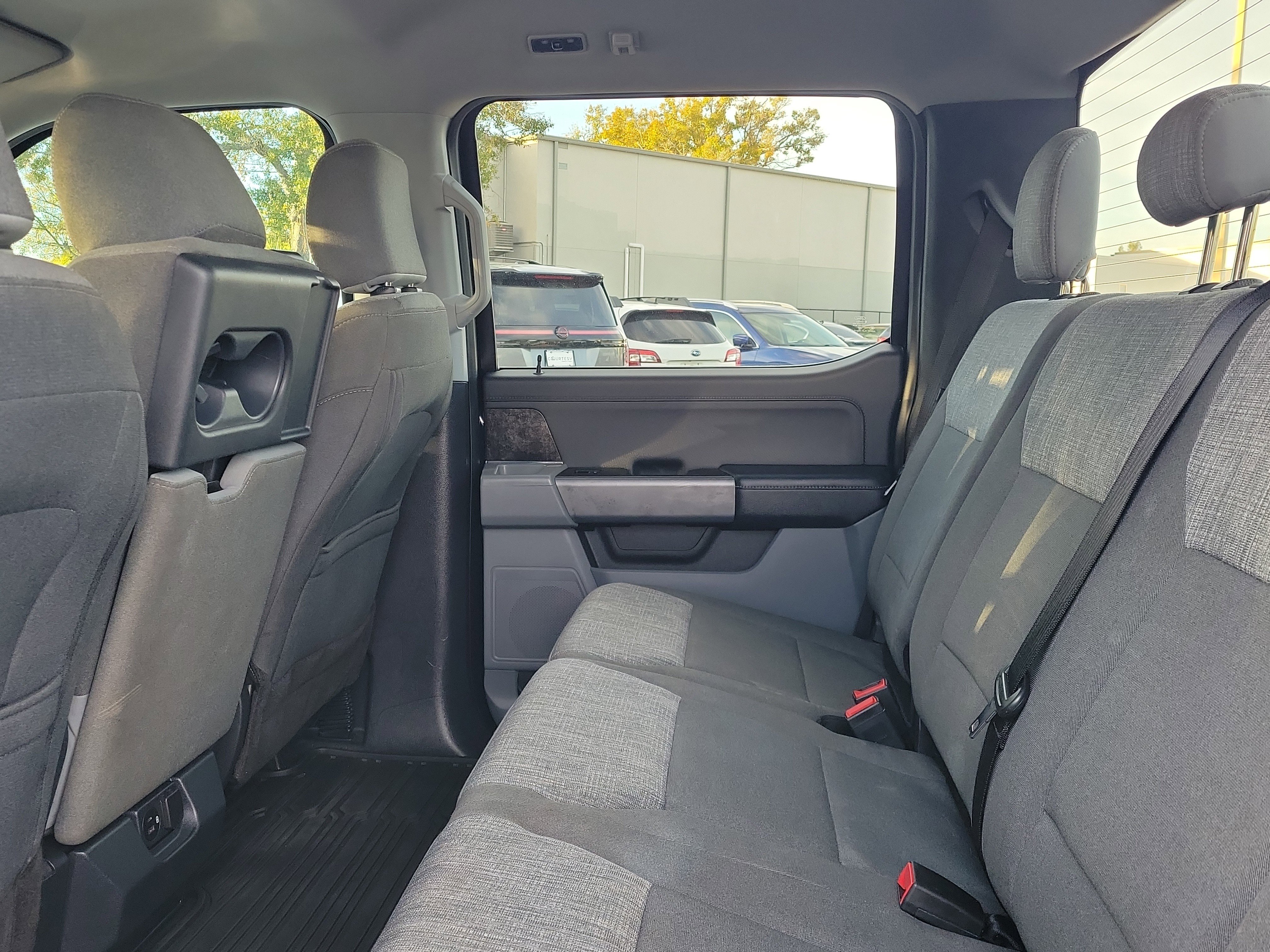 Used 2022 Ford F150 XLT w/ Equipment Group 301A Mid image 8