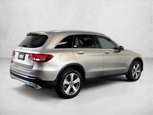 Used 2019 Mercedes-Benz GLC 300 4MATIC image 5