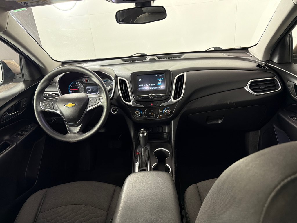Used 2018 Chevrolet Equinox LT FWD image 25
