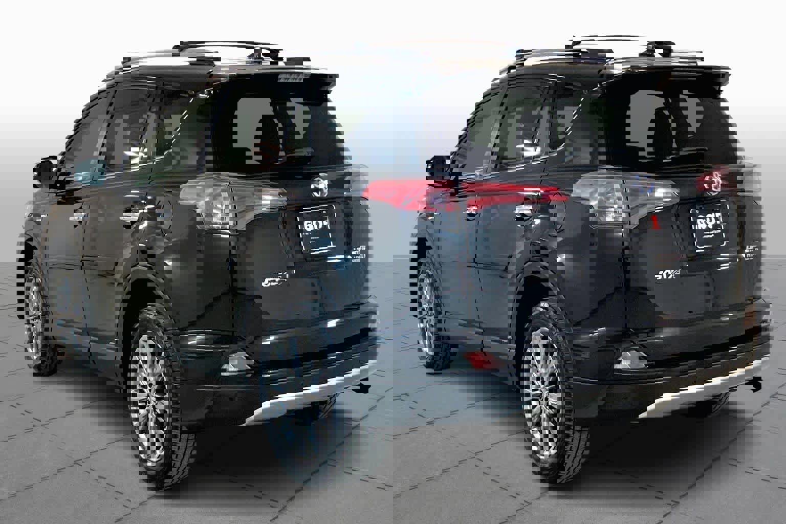 Used 2017 Toyota RAV4 Limited image 12