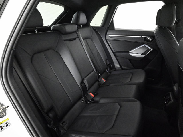 Used 2023 Audi Q3 2.0T Premium w/ Convenience Package AWD/4WD image 21