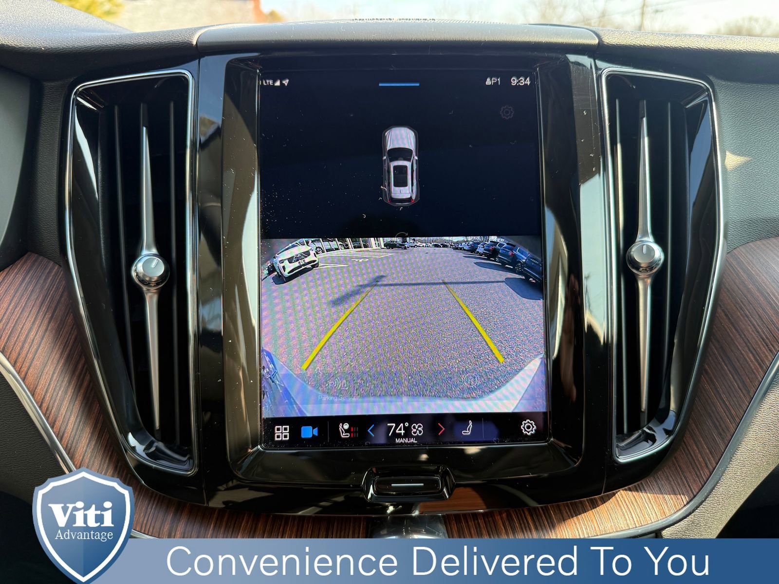 Certified 2023 Volvo XC60 B5 Plus w/ Climate Package AWD/4WD image 34