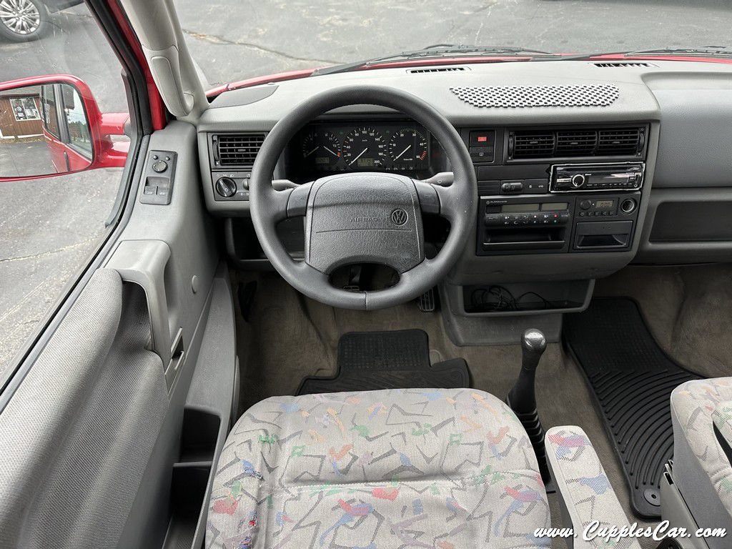 Used 1997 Volkswagen Eurovan Camper FWD image 38