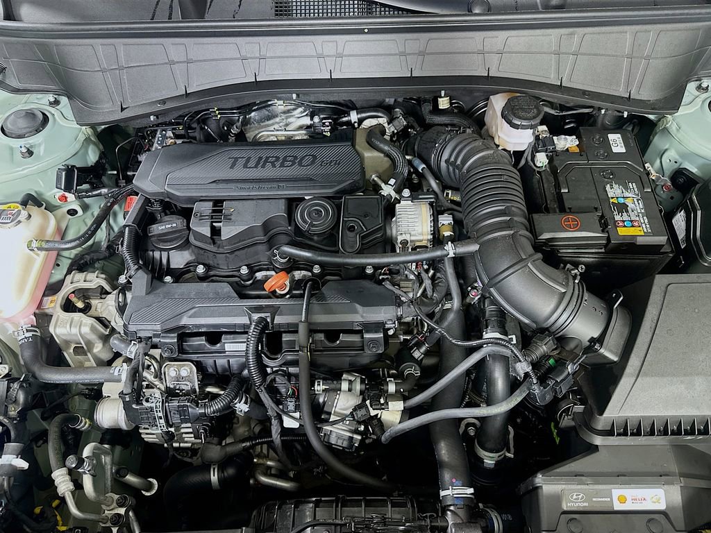 Used 2025 Hyundai Kona Limited image 9