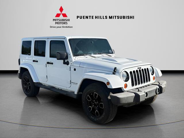 Used 2018 Jeep Wrangler Unlimited Sahara image 3