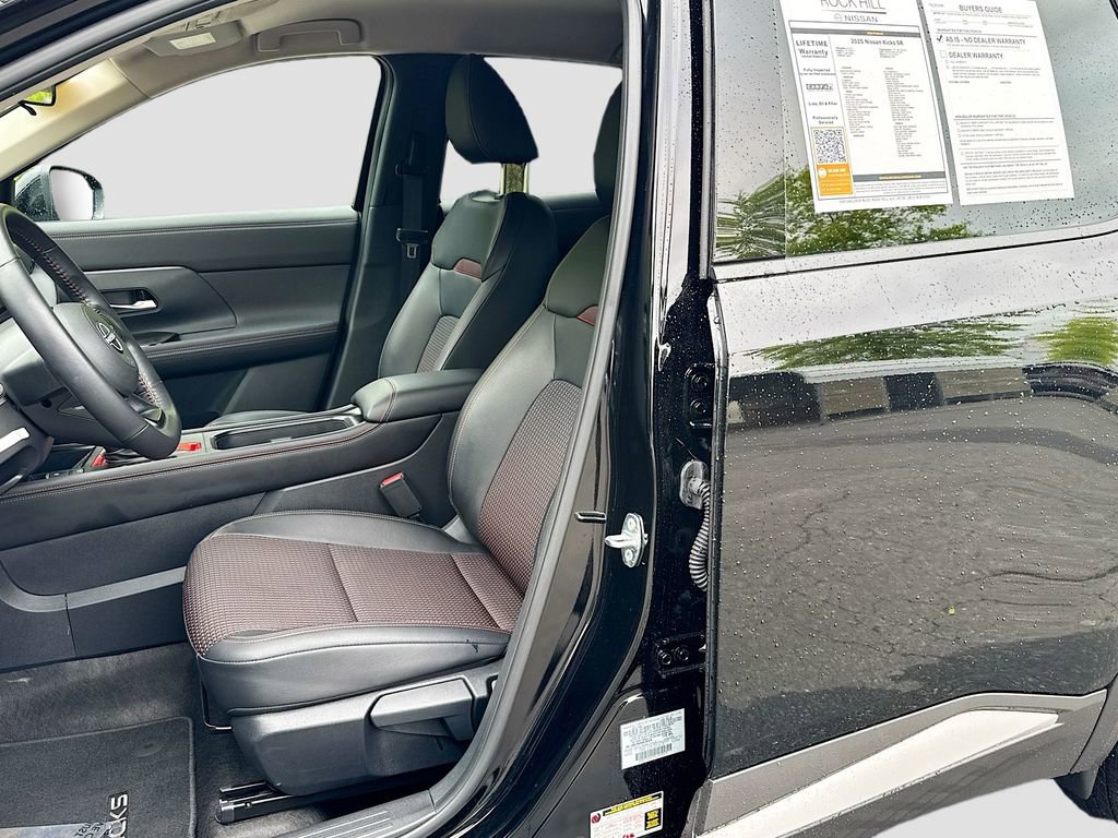 Certified 2025 Nissan Kicks SR FWD image 19