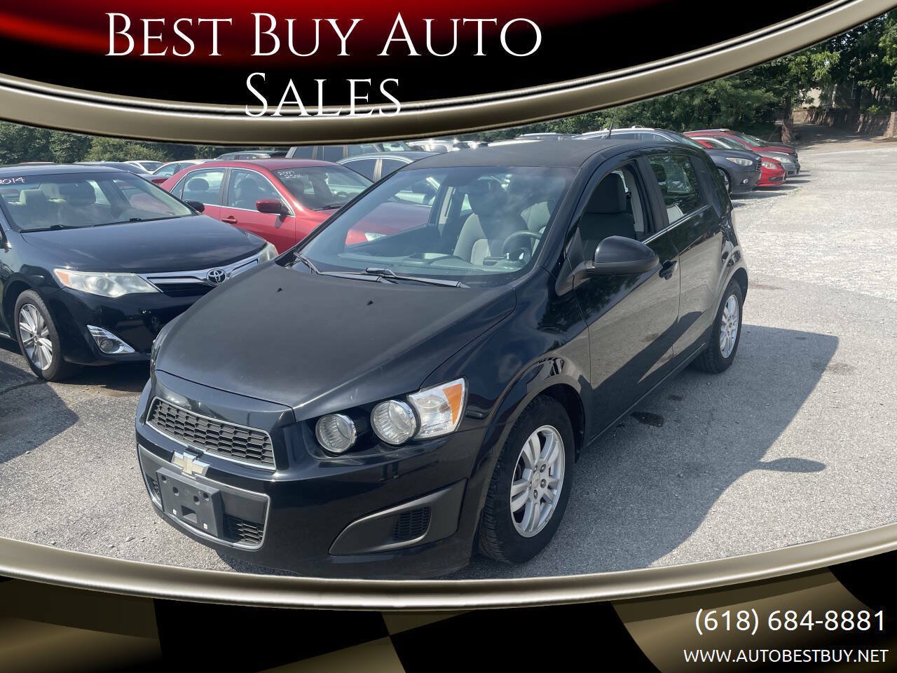 Used 2012 Chevrolet Sonic LT FWD image 1