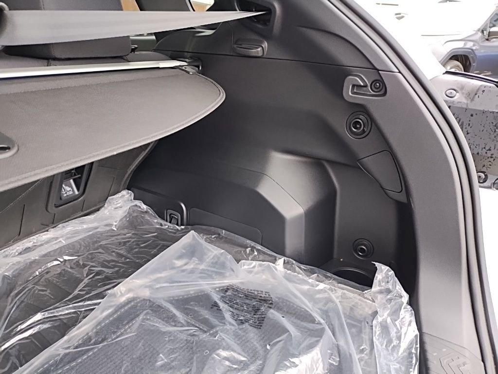 Certified 2025 Subaru Crosstrek 2.0i Premium image 50