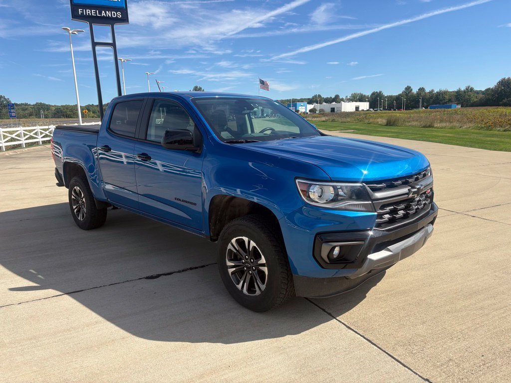 Used 2022 Chevrolet Colorado Z71 w/ Safety Package AWD/4WD image 8