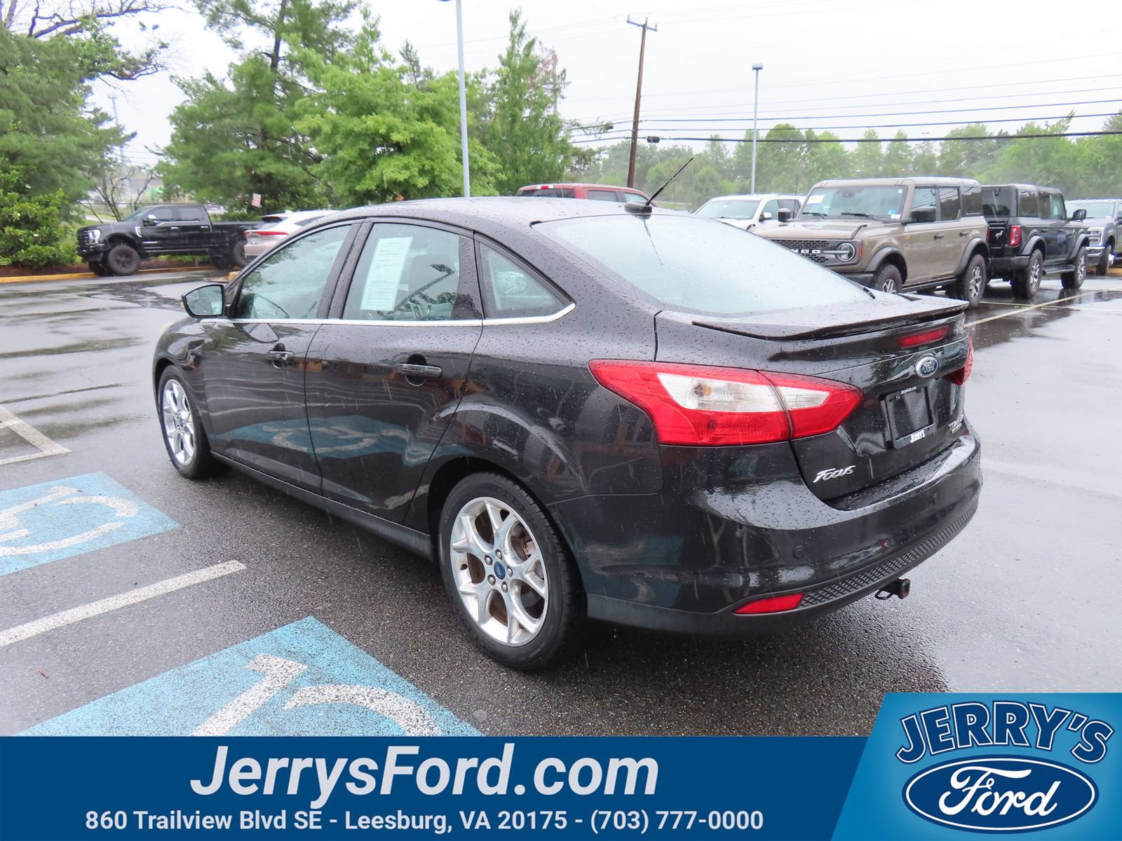 Used 2012 Ford Focus Titanium FWD image 7