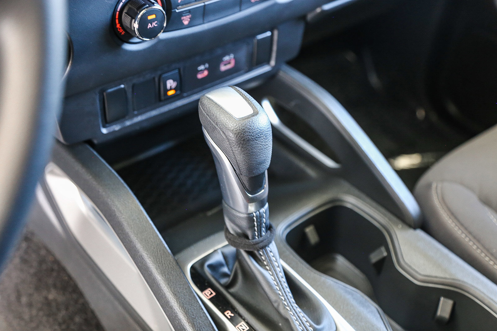 Used 2023 Nissan Frontier SV w/ Technology Package image 19
