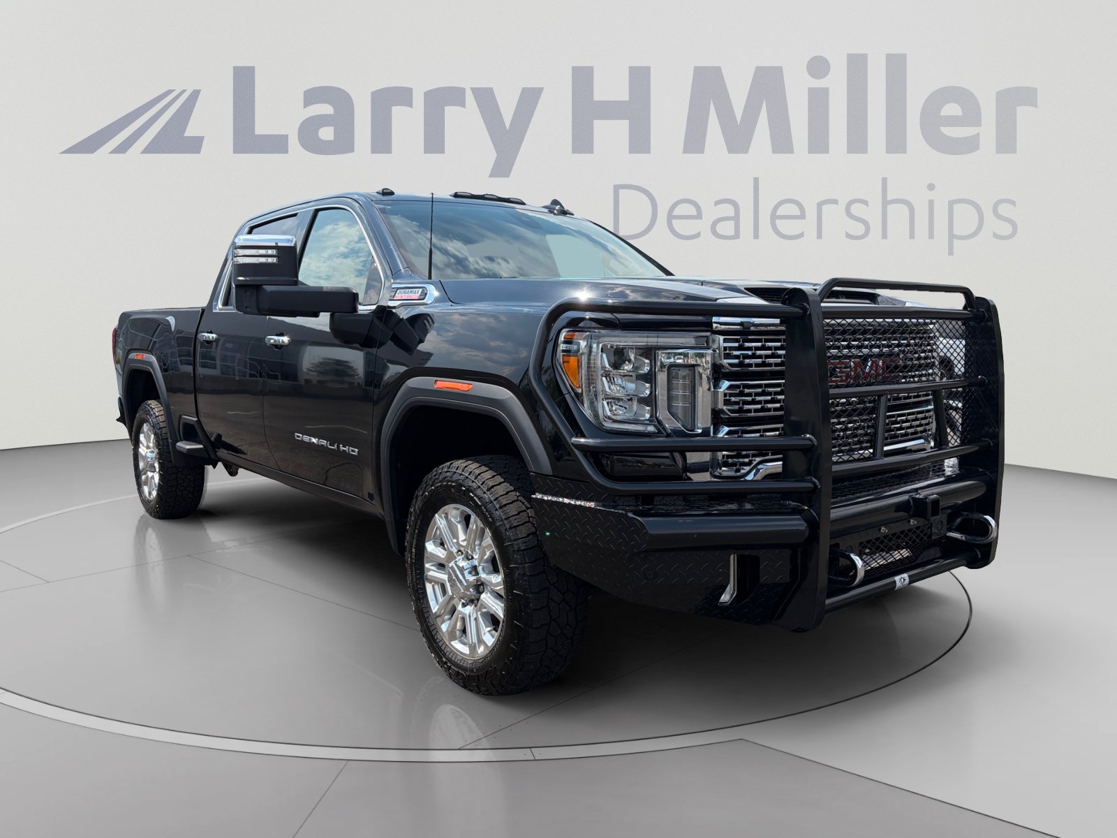 Used 2020 GMC Sierra 3500 Denali w/ Denali Ultimate Package AWD/4WD image 7