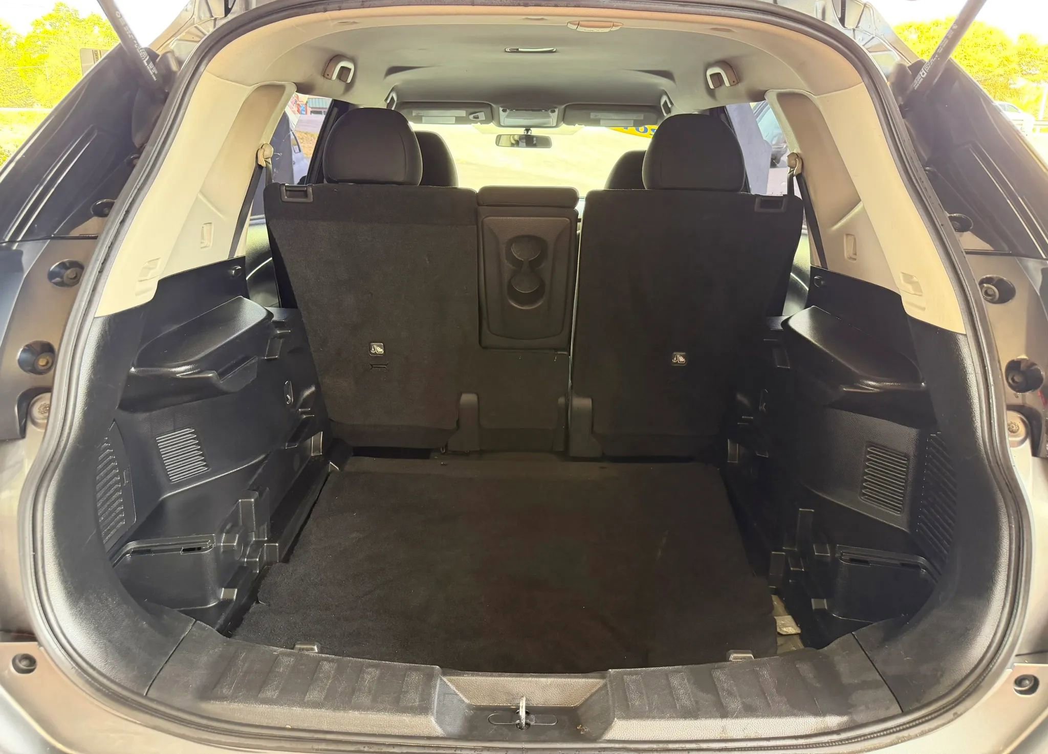 Used 2018 Nissan Rogue S AWD/4WD image 23