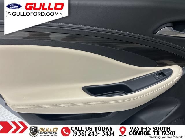 Used 2020 Buick Envision Preferred FWD image 16