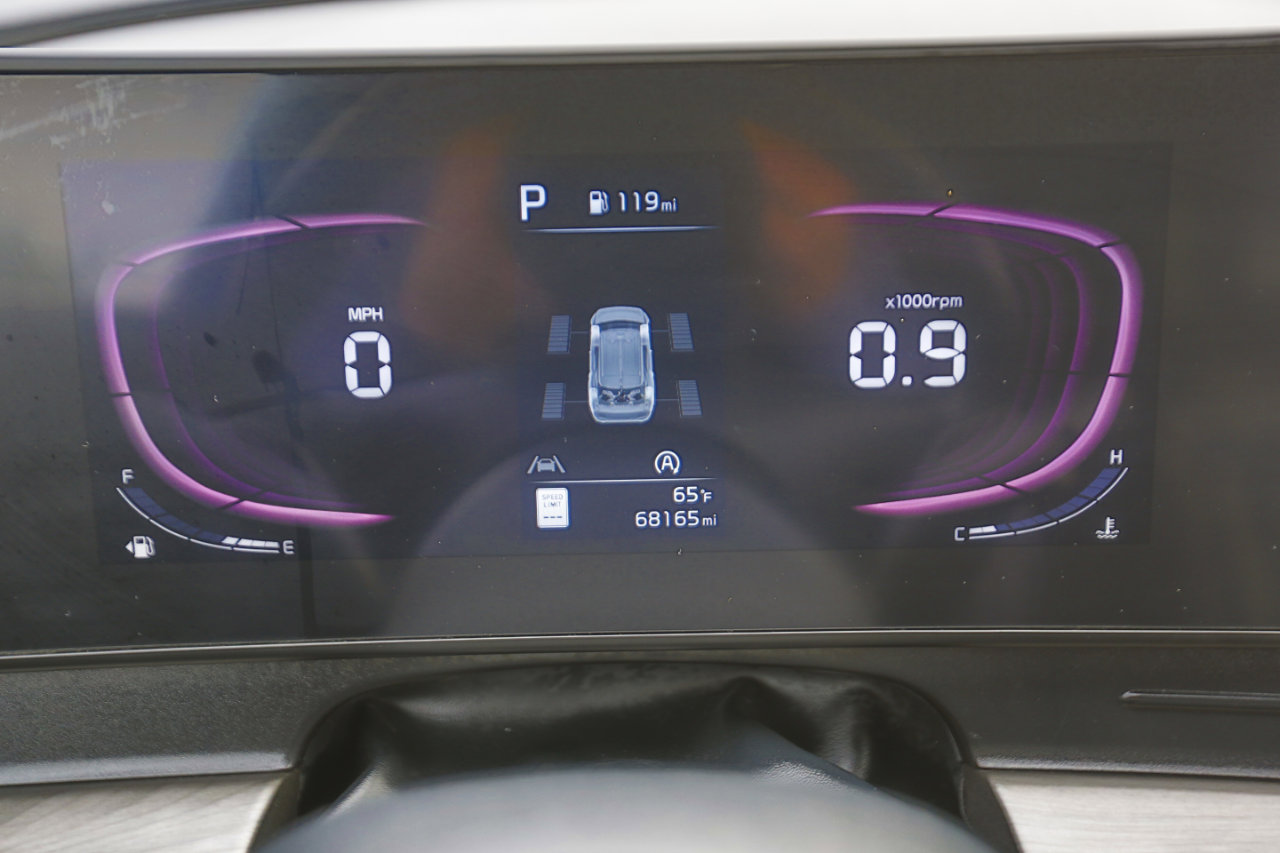 Used 2023 Kia Sportage X-Line w/ X-Line Premium Package image 7