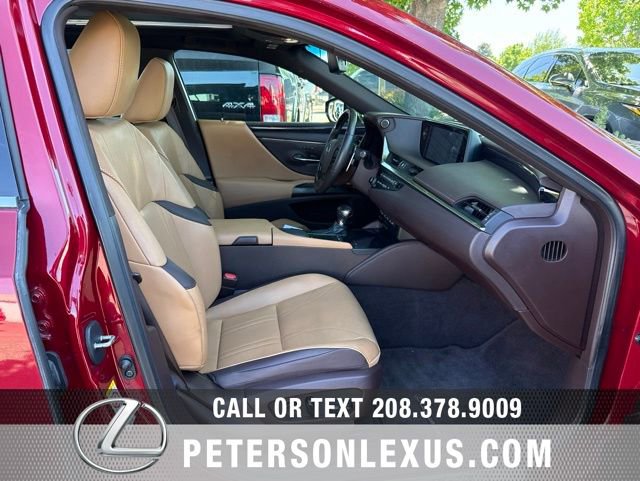 Used 2019 Lexus ES 350 w/ Accessory Package FWD image 12