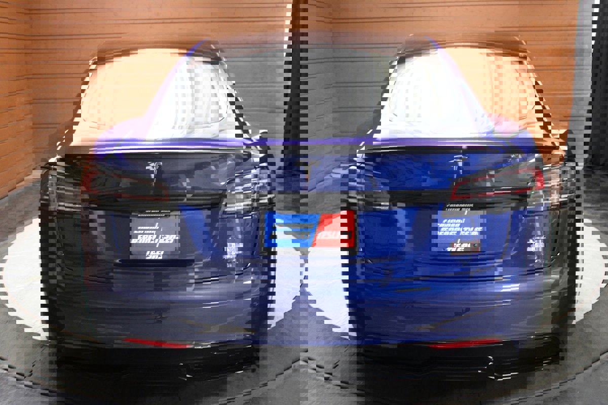 Used 2022 Tesla Model S AWD image 2