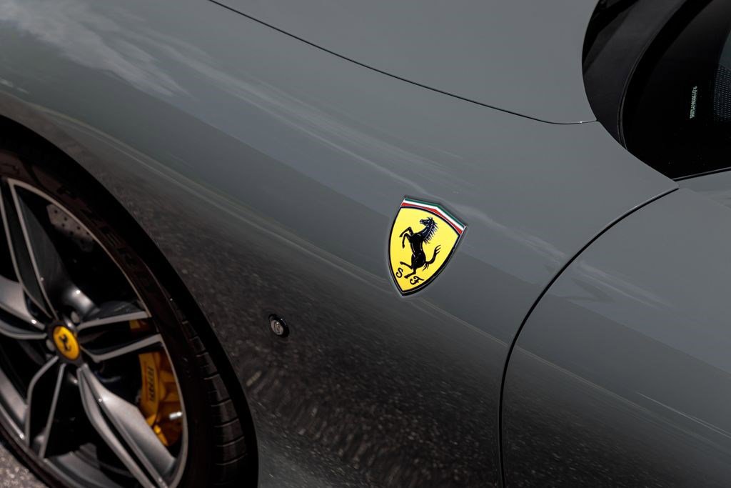 Used 2023 Ferrari Roma RWD image 39