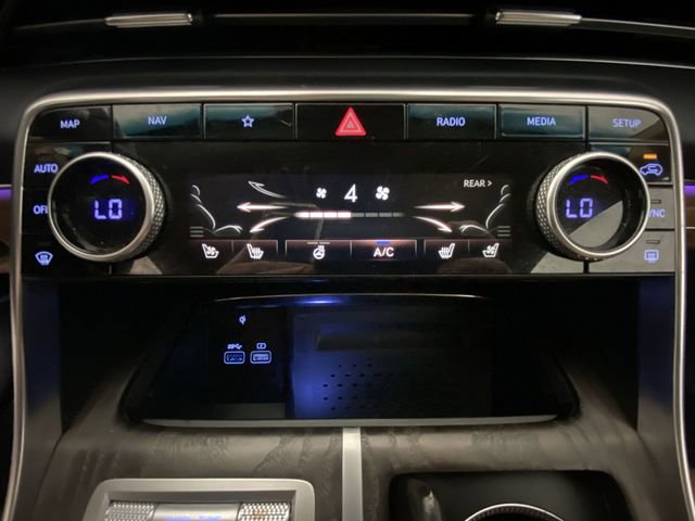 Used 2024 Genesis GV80 2.5T w/ Advanced Package AWD/4WD image 19