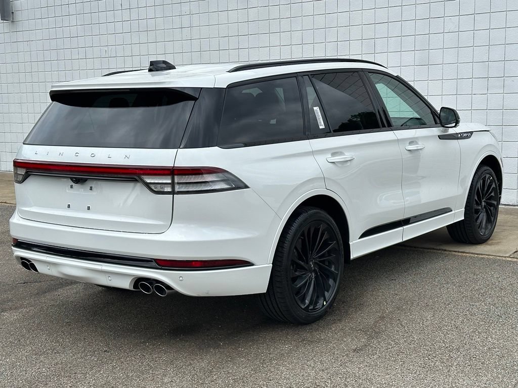 New 2026 Lincoln Aviator Reserve w/ Jet Appearance Package AWD/4WD image 33