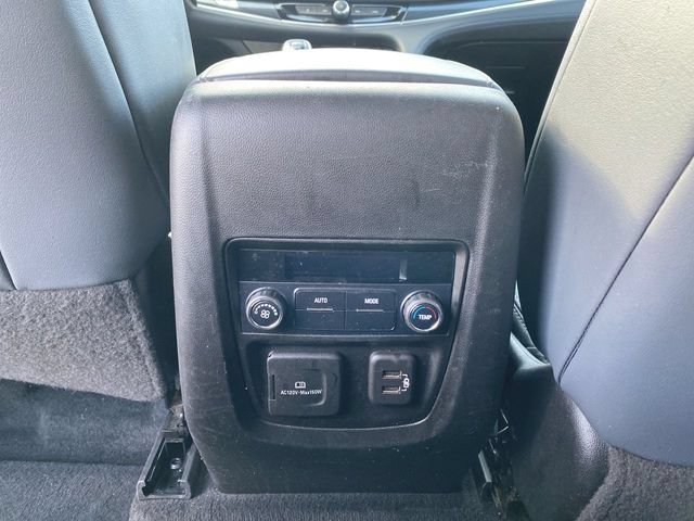 Used 2021 Buick Enclave Essence w/ Sport Touring Edition FWD image 20
