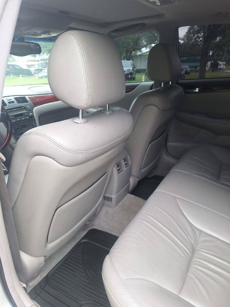 Used 2003 Lexus ES 330 FWD image 8