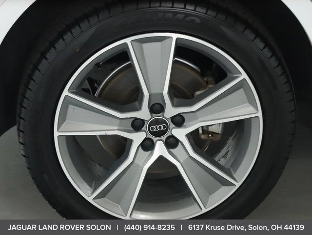 Used 2025 Audi Q5 2.0T Premium AWD/4WD image 42