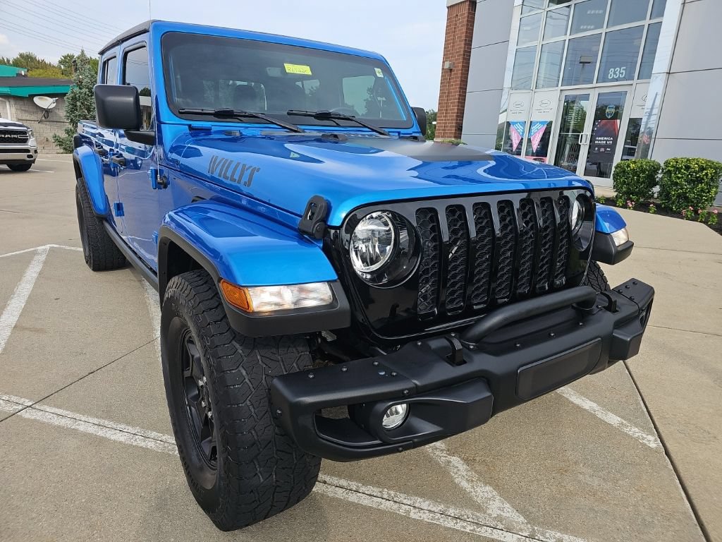 Used 2021 Jeep Gladiator Sport AWD/4WD image 3