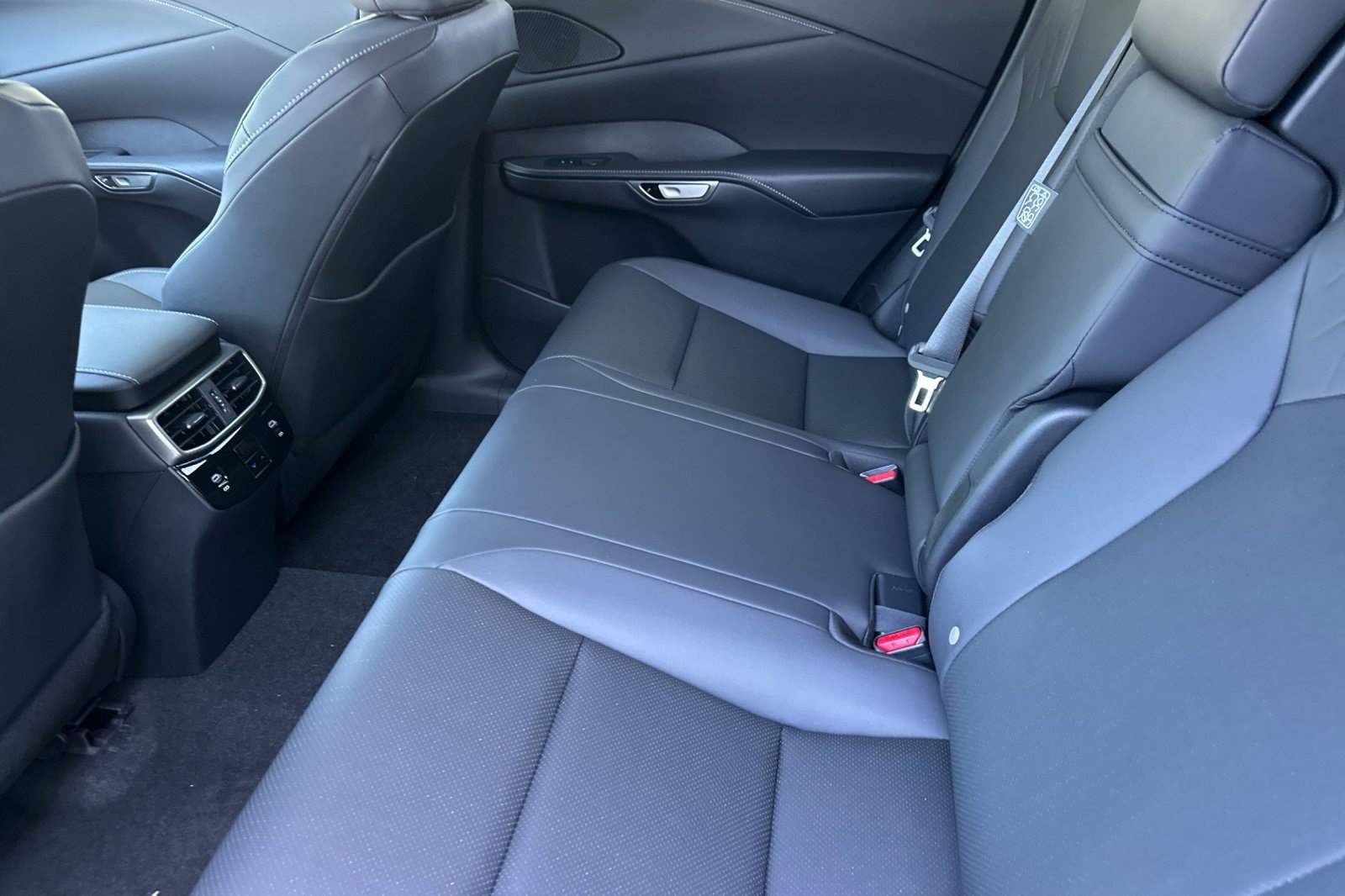 New 2026 Lexus RX 350 AWD/4WD image 23